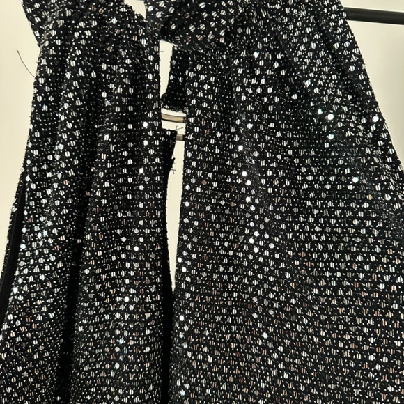 Metallic Knit Evening Gown - Picture 4 of 8
